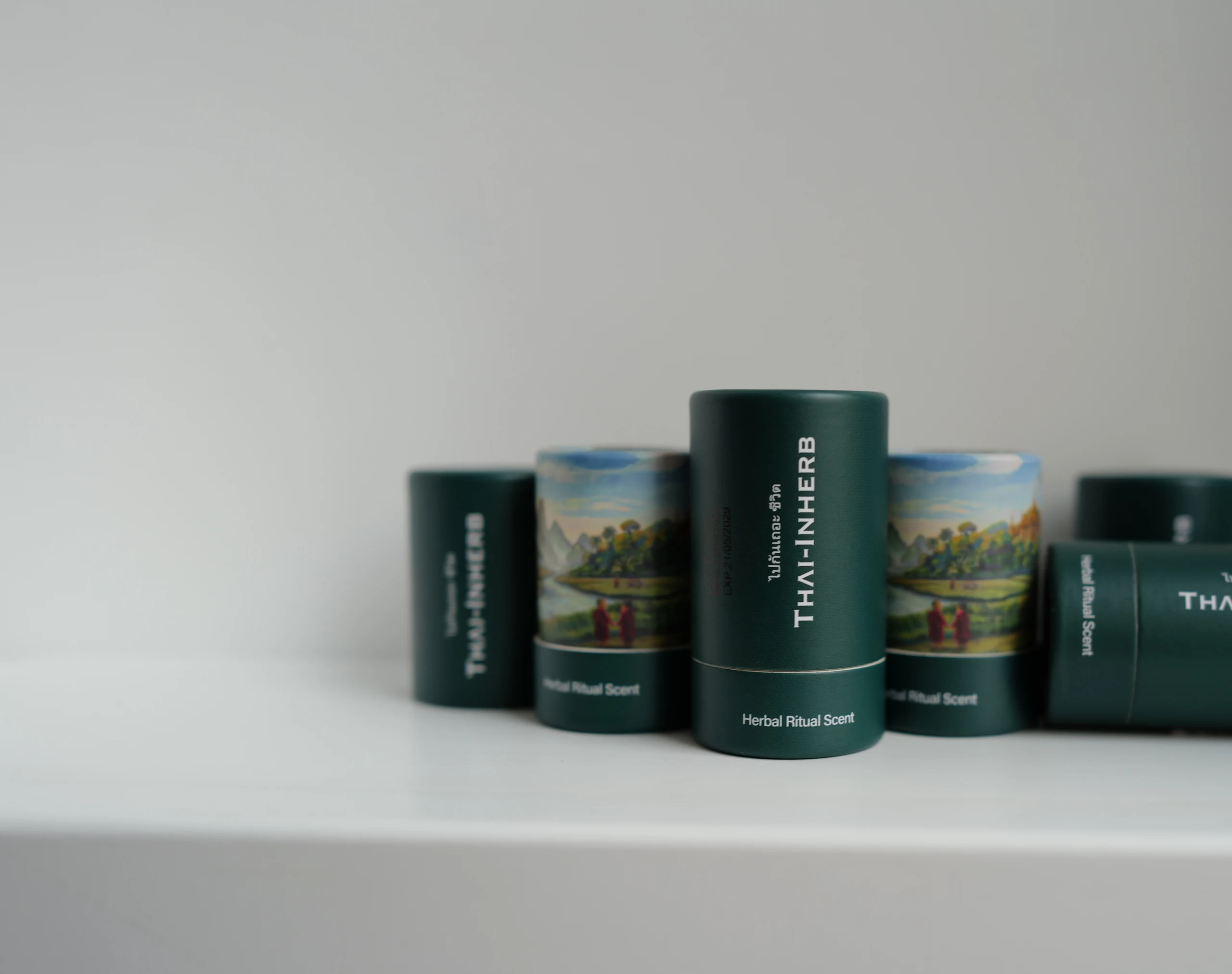 THAI-INHERB Tuben aus der ersten Produktionscharge